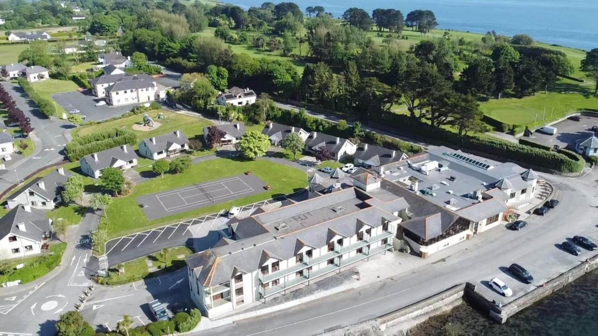 Gold Coast Resort Dungarvan Dungarvan  Bagian luar foto