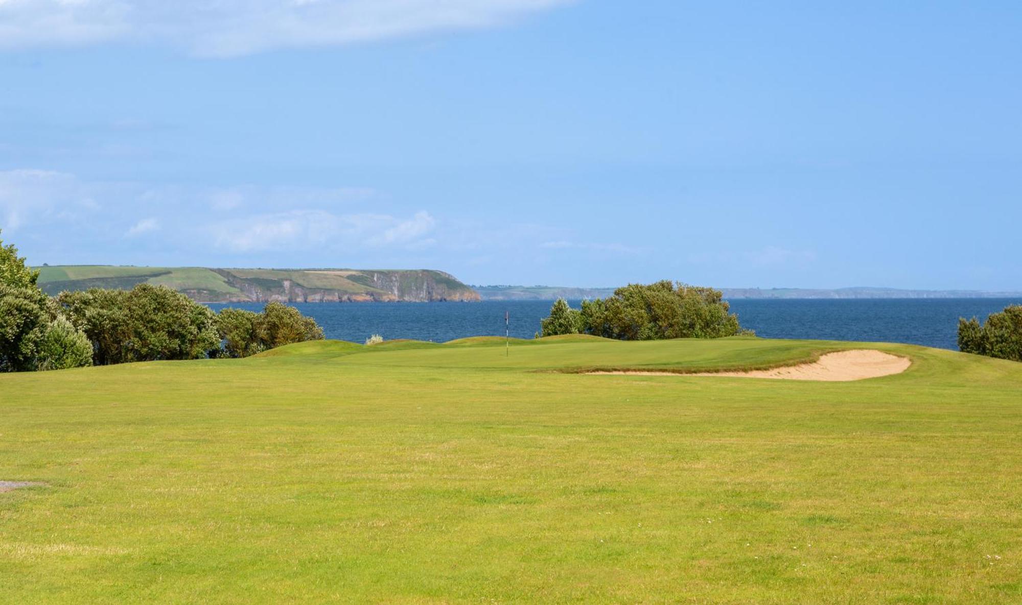 Gold Coast Resort Dungarvan Dungarvan  Bagian luar foto